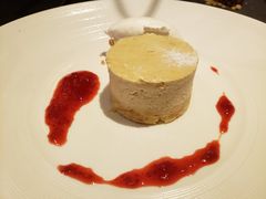 -恰餐厅及酒吧 CHAR Bar & Grill (北京丽都皇冠假日店)
