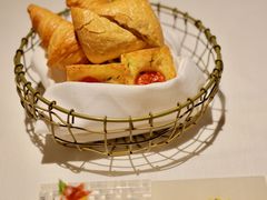 -Mogul Eatery·大亨餐酒馆