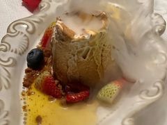-Mogul Eatery·大亨餐酒馆