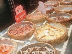 -蓉城四海黑牛烤肉海鲜自助餐厅(宜兴宝龙店)