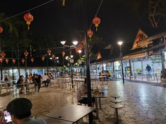 -纽顿熟食中心
