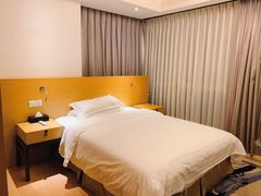 -苏州环球188国际公寓(金鸡湖店)