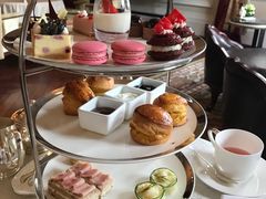 红丝绒下午茶-Salon de Ville浦江汇(上海外滩华尔道夫酒店店)