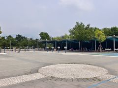 -滨河世纪广场公园