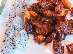 火龙果牛肉粒-小龙酒家(桂平路店)