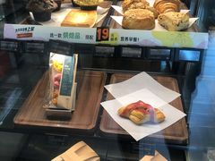 面包甜点陈列柜-星巴克(尚品中心1F店)