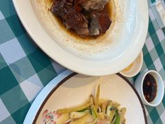 -快乐海鲜酒楼(滇池路店)