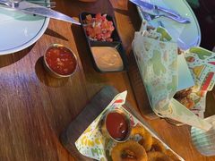 -Famous肥猫墨西哥音乐餐吧(五棵松华熙LIVE店)