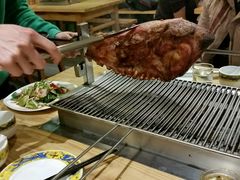 -欢乐牧人蒙古炭烤羊腿(四平路店)