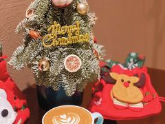 -Fridi Patisserie Cafe