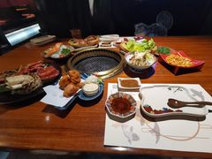 -肉魁屋·烧肉·烧鸟·酒场(高新店)