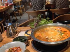 -老凯俚酸汤鱼(多彩城店)