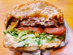 -The Habit Burger Grill 哈比特汉堡(复兴soho店)