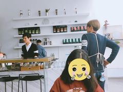 -UNI UNI(环亚凯瑟琳店)