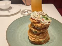 牛油果三文鱼龙虾塔-食廬NOBLE(凯德晶萃店)