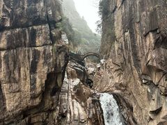 -鄣山大峡谷