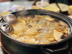 -菌之家·专业纯野生菌火锅·特色炒菌
