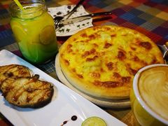 榴莲pizza-84那年咖啡馆(李沧万达店)