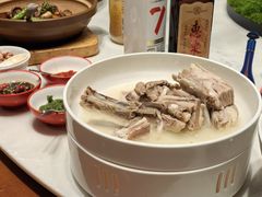 -泓历皇朝酒店(东亭店)