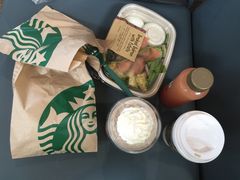 -星巴克(香港国际机场44号闸店)