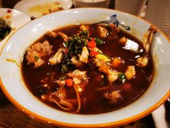 -胡桃里音乐餐厅(陶溪川店)(川湘赣菜·世界百大酒庄直供红酒·音乐表演)