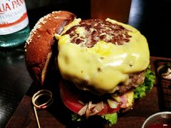 安格斯半斤堡-C&R西班牙餐厅
