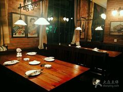 -宝莱纳啤酒花园餐厅PAULANER BRAUHAUS Nanjing(广州路店)