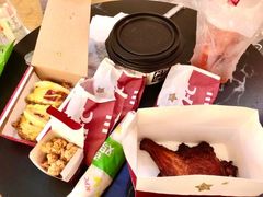 -肯德基(成都机场T2到达精选店)