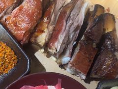 -破瓦寒窑·地摊烤羊排