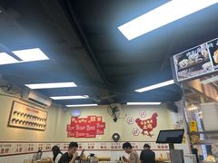 -明姨仔潮汕美食·碳炉猪脚·汕尾牛腩饭·起片鸡煲(起义路店)