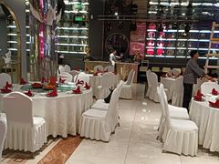 -皇宫大酒店