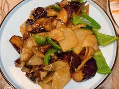 -东北老家私房菜(文灶店)