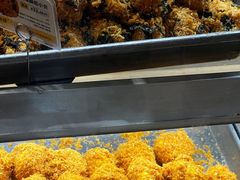 蟹黄酥松小贝-鲍师傅糕点(五角场店)
