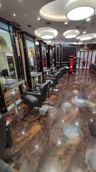 点击看大图 -八佰伴8008星级形象店