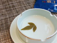 -上座云间·青年赣菜(绿茵店)