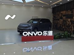-万达广场(南昌红谷滩店)