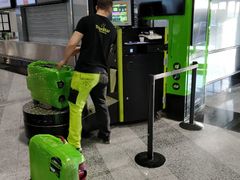 行李包扎-米兰马尔彭萨国际机场