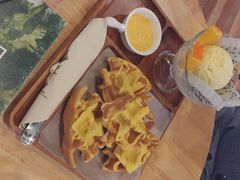 -猫的天空之城概念书店(杭州南宋御街店)