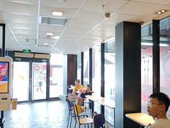 -麦当劳(国家体育场南路店)