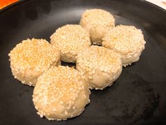 黑白芝麻烧饼-广州文华东方酒店·江-由辉师傅主理