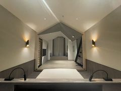 -上海虹桥中心爱琴海亚朵S酒店
