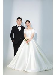 -雪中彩影婚纱摄影·微光艺术中心