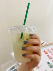 -纤纤玉手美甲美睫美容