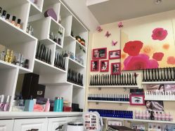 大堂-美甲日记美睫专业纹绣半永久