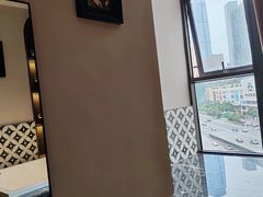 -万泊酒店(长沙五一广场国金中心店)