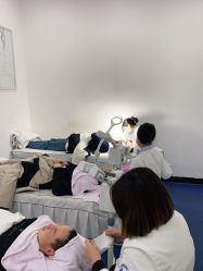 -蕾特恩专业祛痘