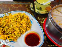 槐花炒鸡蛋-涵家味土菜馆·徽州一绝臭鳜鱼(三河古镇店)
