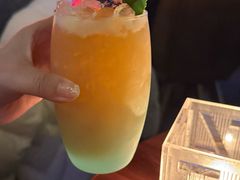 -TZ House音乐现场(来福士中心店)