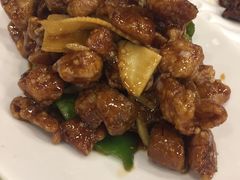 焦溜肥肠-东四民芳餐厅(世茂工三店)