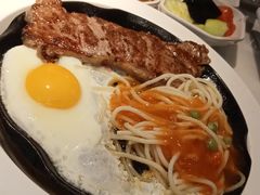 -豪客来牛排(华创国际广场店)